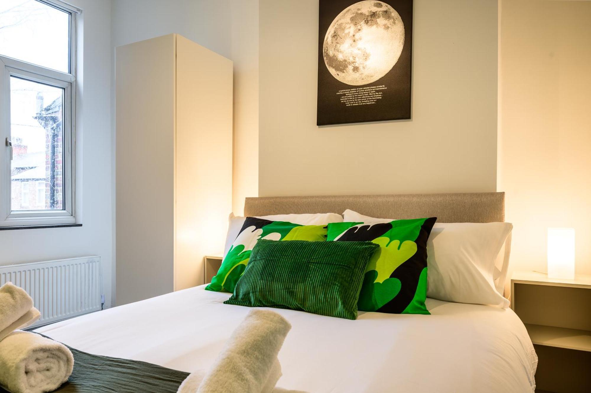 Manchester Serviced Accommodation Northernnightzzz - The Park Экстерьер фото